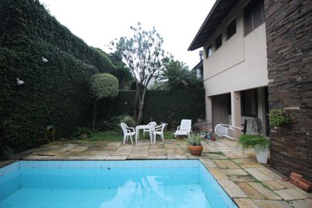 Casa à venda com 388m², 5 quartos e 3 vagasQuintal