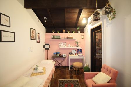 Casa à venda com 388m², 5 quartos e 3 vagasEscritório