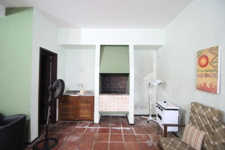 Casa à venda com 388m², 5 quartos e 3 vagasEspaço Gourmet