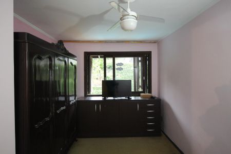 Casa à venda com 388m², 5 quartos e 3 vagasQuarto 4