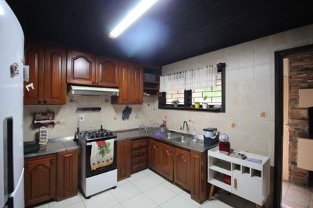 Casa à venda com 388m², 5 quartos e 3 vagasCozinha