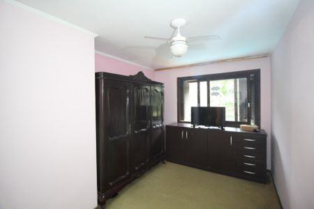Casa à venda com 388m², 5 quartos e 3 vagasQuarto 4