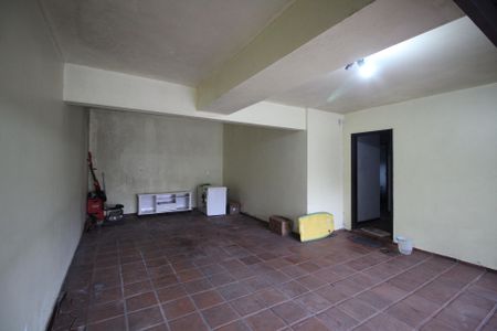 Casa à venda com 388m², 5 quartos e 3 vagasGaragem