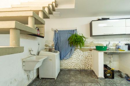 Casa para alugar com 95m², 2 quartos e 3 vagas