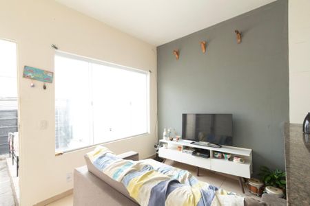 Casa para alugar com 95m², 2 quartos e 3 vagas