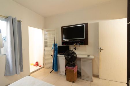 Casa para alugar com 95m², 2 quartos e 3 vagas