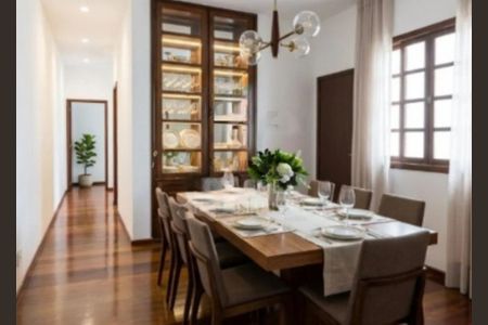 Foto 01 de casa para alugar com 5 quartos, 360m² em Floresta, Belo Horizonte