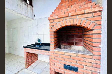 Casa para alugar com 70m², 2 quartos e 2 vagasChurrasqueira