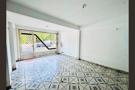 Casa para alugar com 70m², 2 quartos e 2 vagasGaragem