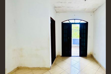 Casa para alugar com 70m², 2 quartos e 2 vagasQuarto 2