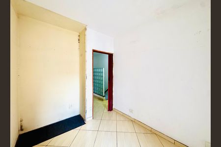 Casa para alugar com 70m², 2 quartos e 2 vagasQuarto 1