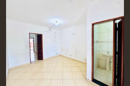 Casa para alugar com 70m², 2 quartos e 2 vagasQuarto 2