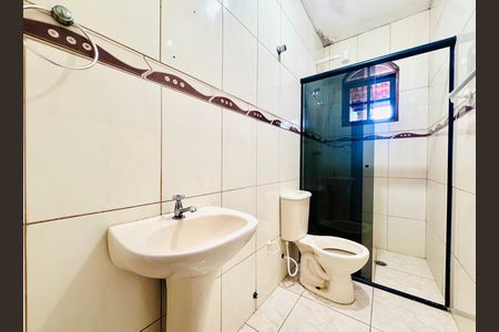 Casa para alugar com 70m², 2 quartos e 2 vagasBanheiro 2