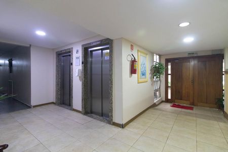 Apartamento à venda com 52m², 2 quartos e 1 vagaHall social