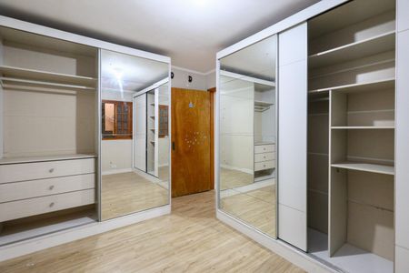 Casa à venda com 202m², 3 quartos e 3 vagas Casa à venda com 202m², 3 quartos e 3 vagasQuarto 3