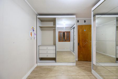Casa à venda com 202m², 3 quartos e 3 vagas Casa à venda com 202m², 3 quartos e 3 vagasQuarto 3