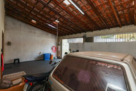 Casa à venda com 202m², 3 quartos e 3 vagas Casa à venda com 202m², 3 quartos e 3 vagasGaragem