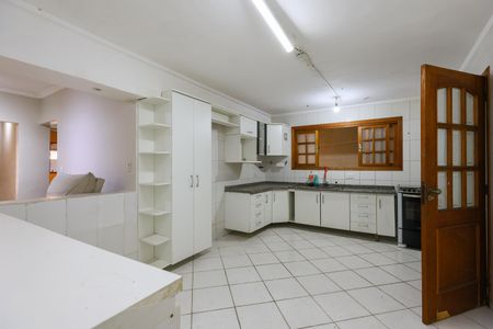 Casa à venda com 202m², 3 quartos e 3 vagas Casa à venda com 202m², 3 quartos e 3 vagasCozinha