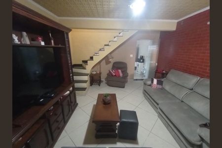 Sala de casa à venda com 2 quartos, 170m² em Vila Carlos de Campos, São Paulo