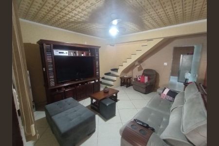 Sala de casa à venda com 2 quartos, 170m² em Vila Carlos de Campos, São Paulo