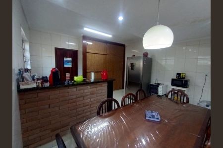 Cozinha de casa à venda com 2 quartos, 170m² em Vila Carlos de Campos, São Paulo