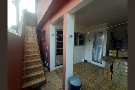 Área Externa de casa à venda com 2 quartos, 170m² em Vila Carlos de Campos, São Paulo
