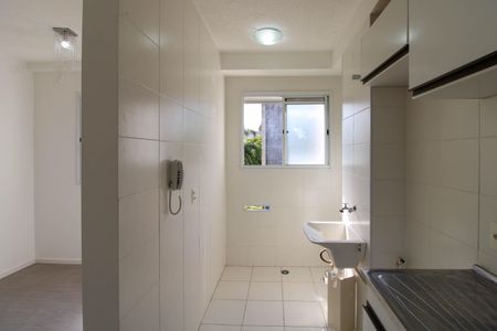 Apartamento para alugar com 46m², 2 quartos e 1 vaga Apartamento para alugar com 46m², 2 quartos e 1 vagaCozinha e Área de Serviço