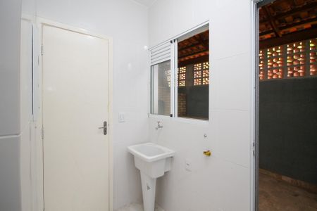 Casa de condomínio para alugar com 86m², 3 quartos e 2 vagasLavanderia