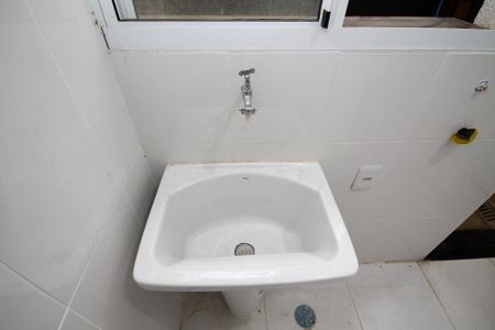 Casa de condomínio para alugar com 86m², 3 quartos e 2 vagasLavanderia