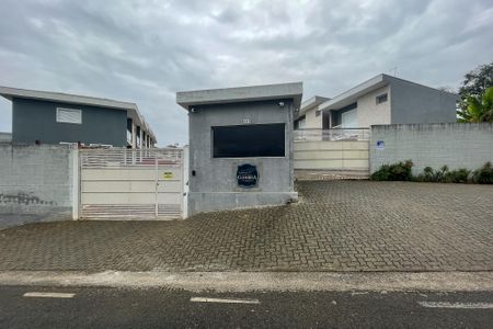 Casa de condomínio para alugar com 86m², 3 quartos e 2 vagasFachada Condomínio