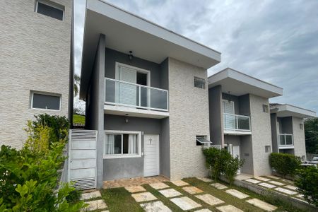 Casa de condomínio para alugar com 86m², 3 quartos e 2 vagasFachada Casa