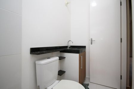 Casa de condomínio para alugar com 86m², 3 quartos e 2 vagasBanheiro