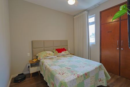Apartamento para alugar com 80m², 3 quartos e 1 vaga