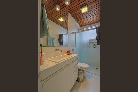 Apartamento para alugar com 80m², 3 quartos e 1 vaga
