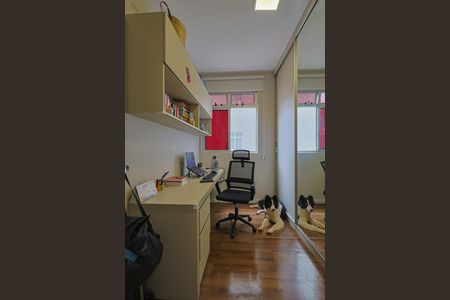 Apartamento para alugar com 80m², 3 quartos e 1 vaga