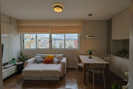Apartamento para alugar com 80m², 3 quartos e 1 vaga