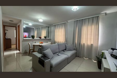 Sala de apartamento à venda com 3 quartos, 73m² em Prado, Belo Horizonte