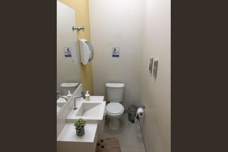 Foto 15 de casa à venda com 4 quartos, 122m² em Cambuí, Campinas