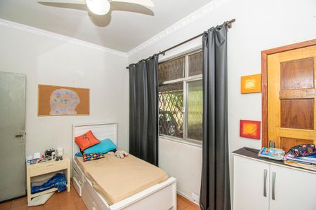 Casa à venda com 120m², 3 quartos e 2 vagas Casa à venda com 120m², 3 quartos e 2 vagasQuarto 2