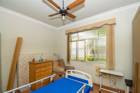 Casa à venda com 120m², 3 quartos e 2 vagas Casa à venda com 120m², 3 quartos e 2 vagasQuarto 1
