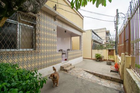 Casa à venda com 120m², 3 quartos e 2 vagas Casa à venda com 120m², 3 quartos e 2 vagasVaranda da Frente