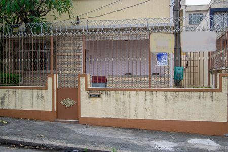 Casa à venda com 120m², 3 quartos e 2 vagas Casa à venda com 120m², 3 quartos e 2 vagasFachada da Entrada