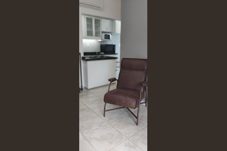 Sala de apartamento à venda com 1 quarto, 47m² em Jardim do Salso, Porto Alegre