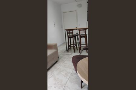 Sala de apartamento à venda com 1 quarto, 47m² em Jardim do Salso, Porto Alegre