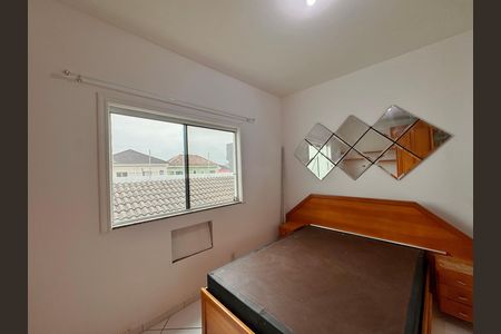 Casa de condomínio para alugar com 300m², 4 quartos e 3 vagasSuíte 2