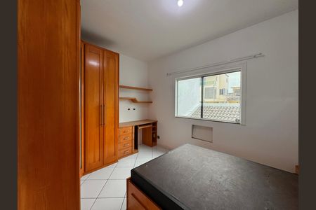 Casa de condomínio para alugar com 300m², 4 quartos e 3 vagasSuíte 2