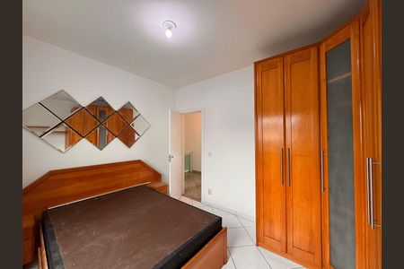 Casa de condomínio para alugar com 300m², 4 quartos e 3 vagasSuíte 2