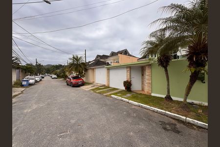Casa de condomínio para alugar com 300m², 4 quartos e 3 vagasFachada