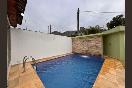 Casa de condomínio para alugar com 300m², 4 quartos e 3 vagasÁrea externa