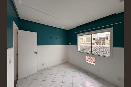 Casa de condomínio para alugar com 300m², 4 quartos e 3 vagasSuíte 3